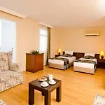 Hotel City's Hill
