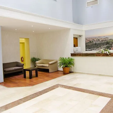 Hotel City's Hill 4*