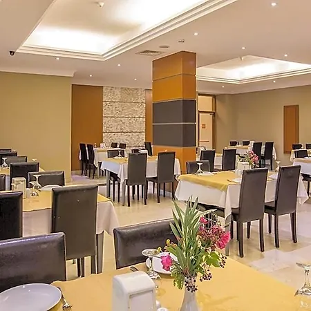 Hotel City's Hill 4*